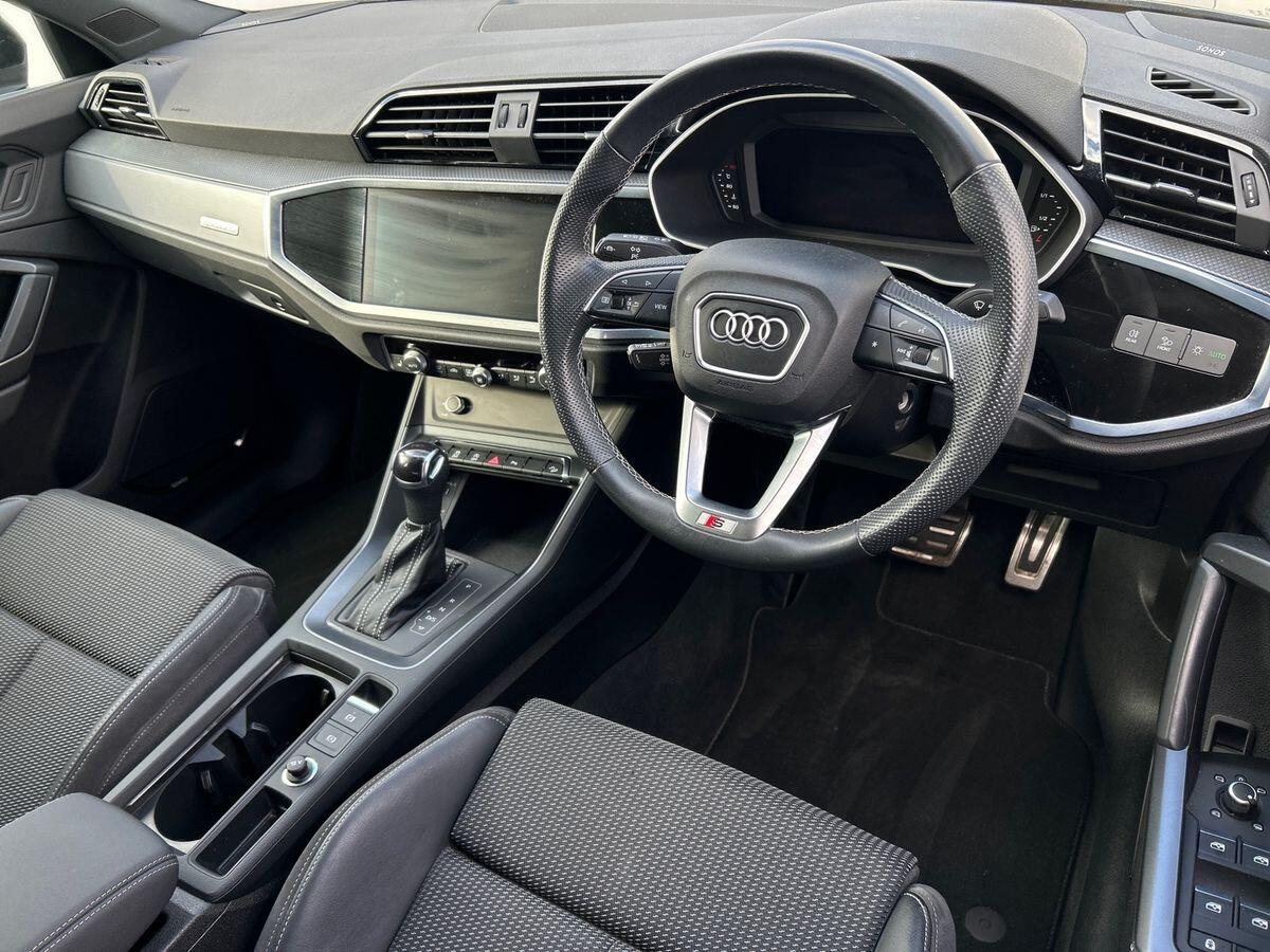 Used Audi Q3 2022 for sale - 76300535: Photo 14