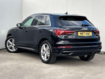 Used Audi Q3 2022 for sale - 76300535: Photo