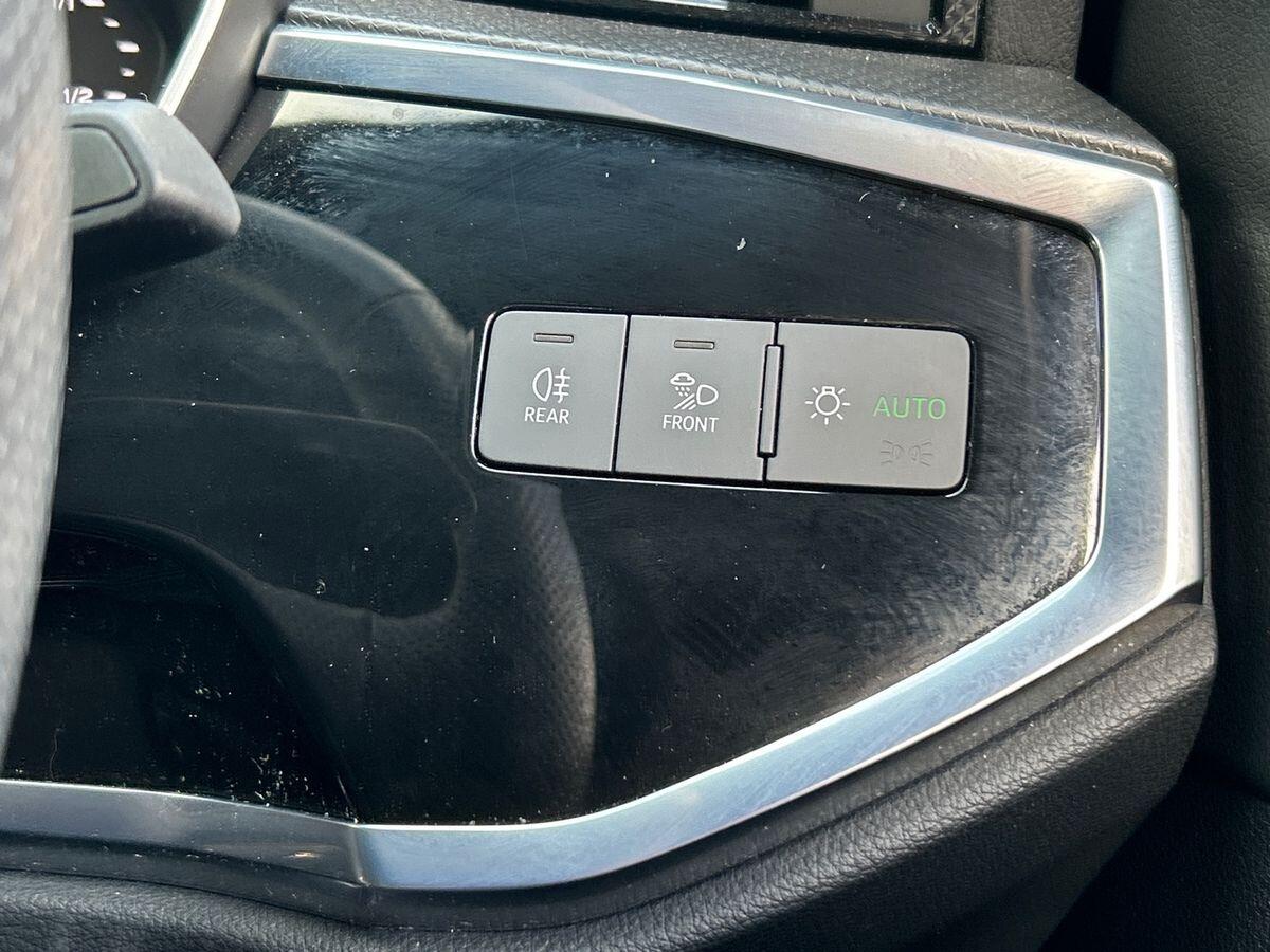 Used Audi Q3 2022 for sale - 76300535: Photo 45