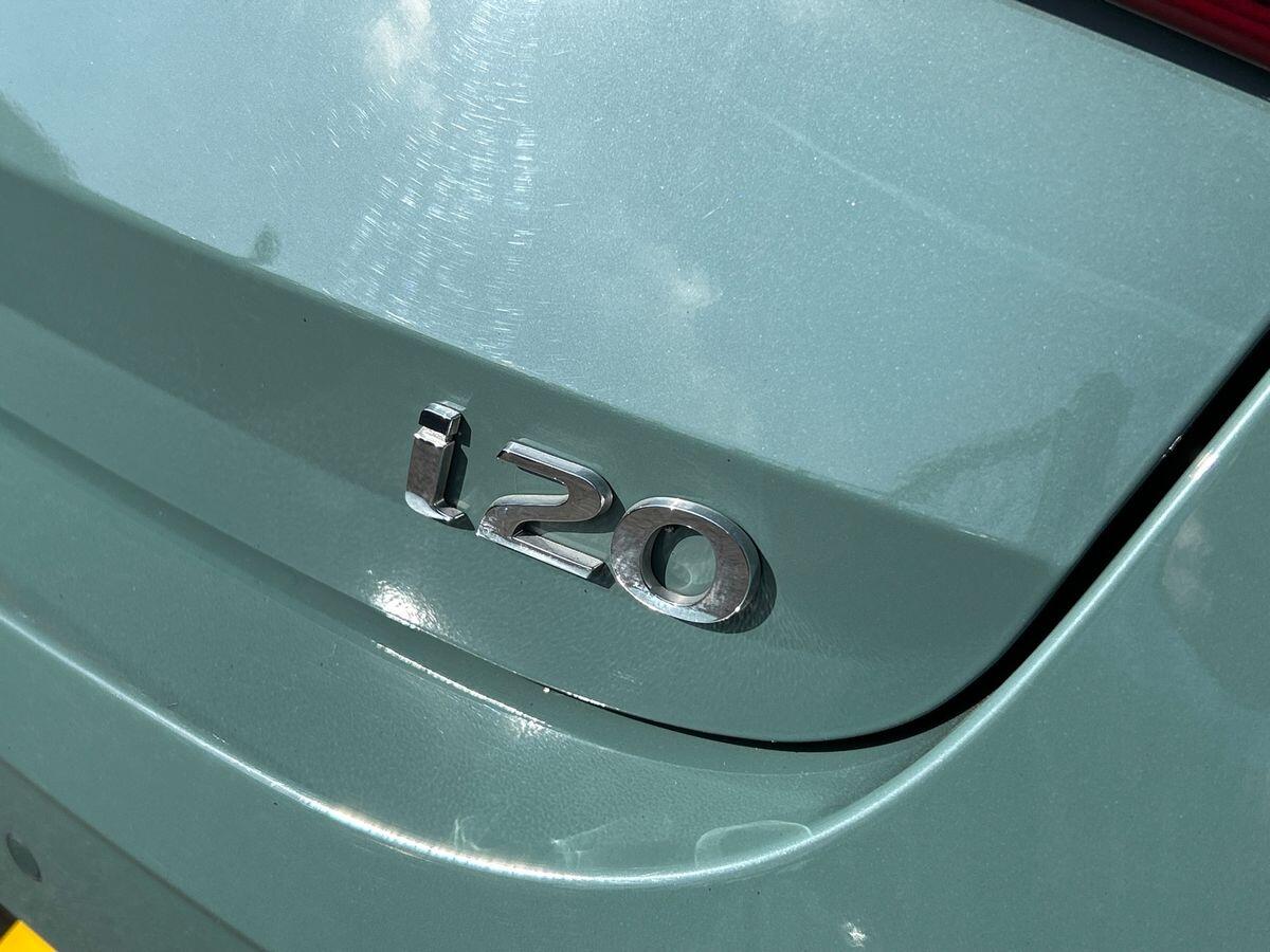Used Hyundai i20 2023 for sale - 77946460: Photo 28