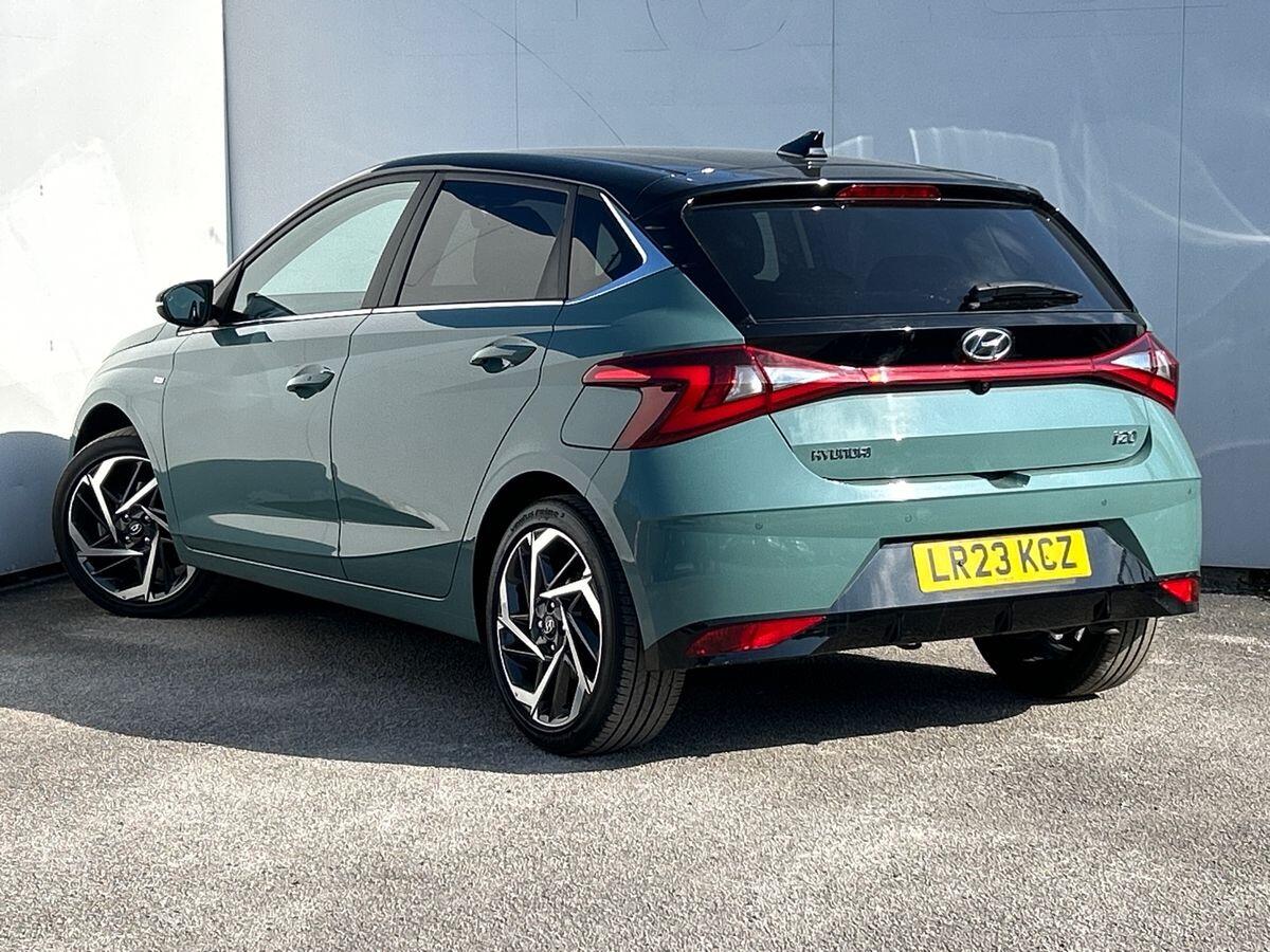 Used Hyundai i20 2023 for sale - 77946460: Photo 3