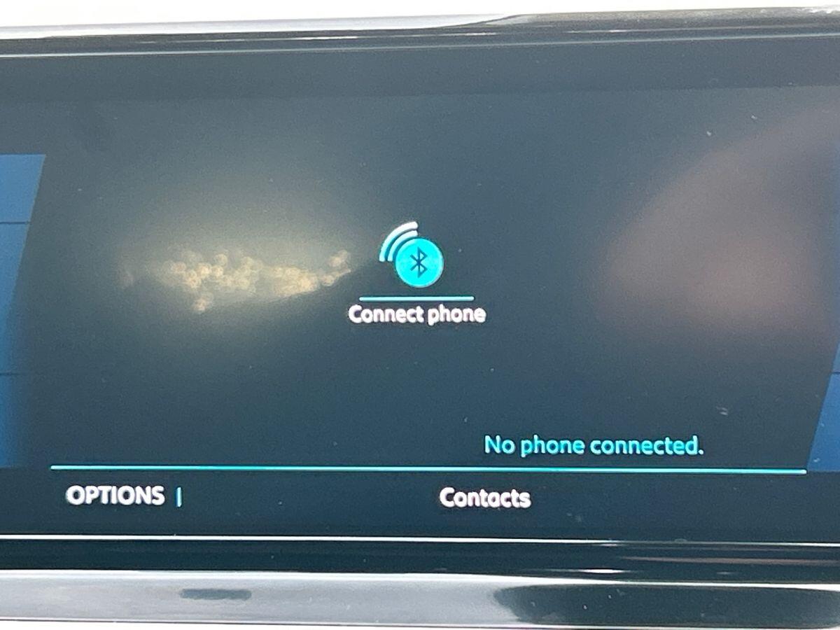 Used Peugeot E-2008 2022 for sale - 76863281: Photo 34