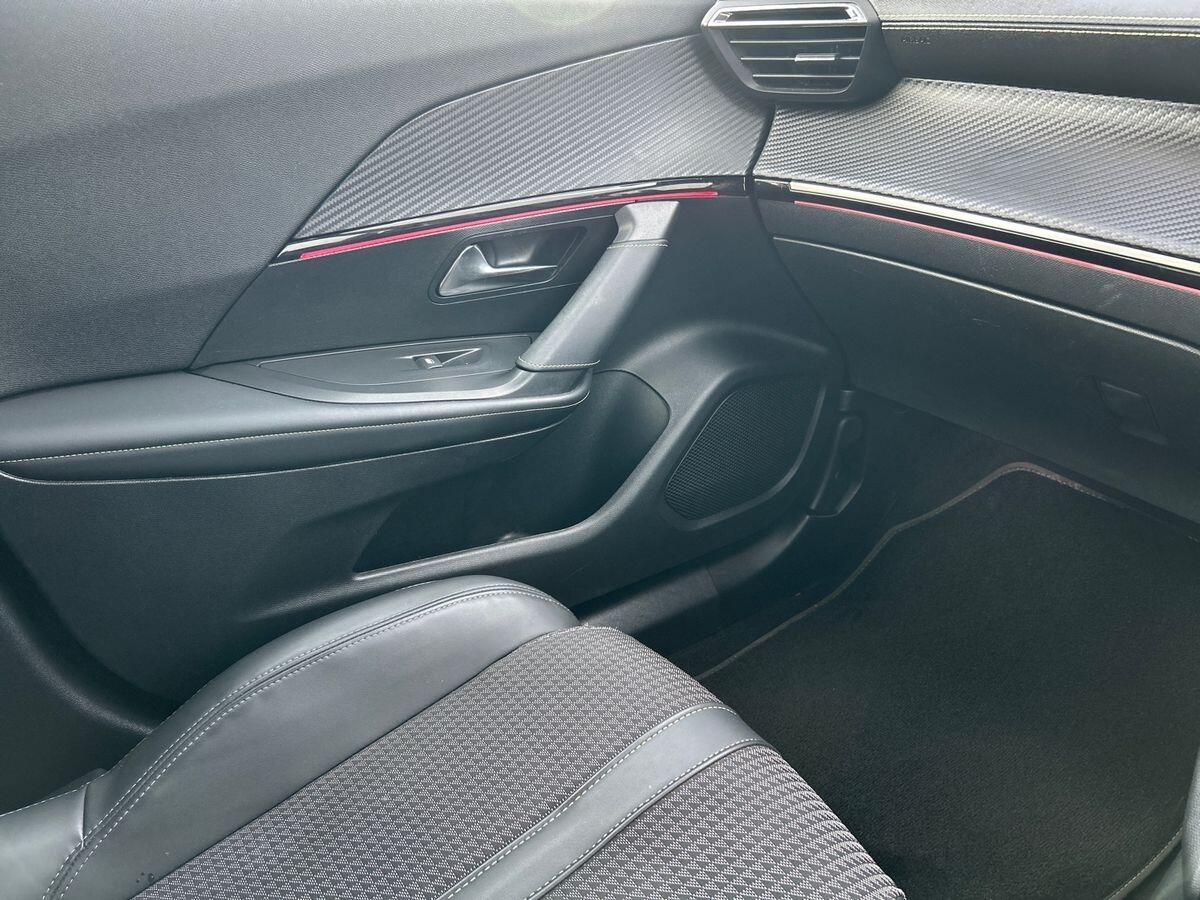 Used Peugeot E-2008 2022 for sale - 76863281: Photo 43