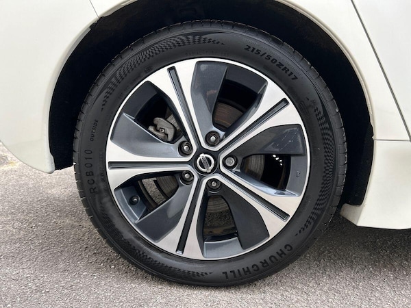 Used Nissan Leaf 2021 for sale - 76298755: Photo 12