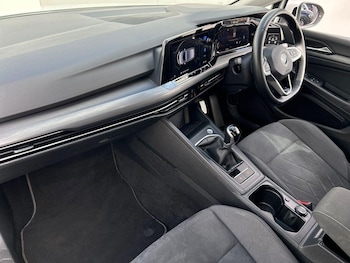 Used Volkswagen Golf 2021 for sale - 78084154: Photo