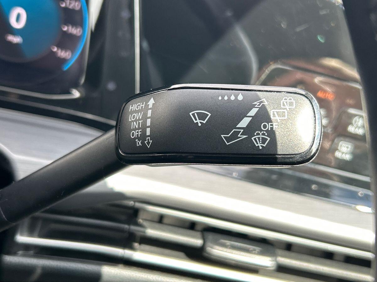 Used Volkswagen Golf 2021 for sale - 78084154: Photo 31