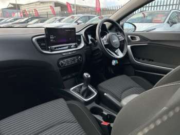 Used Kia Ceed 2024 for sale - 74742234: Photo