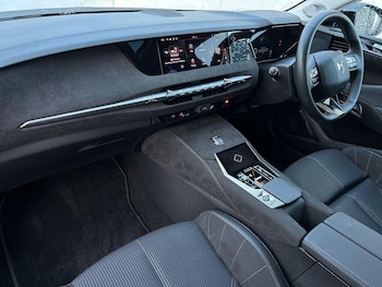 Used DS Automobiles DS 4 2024 for sale - 76902567: Photo