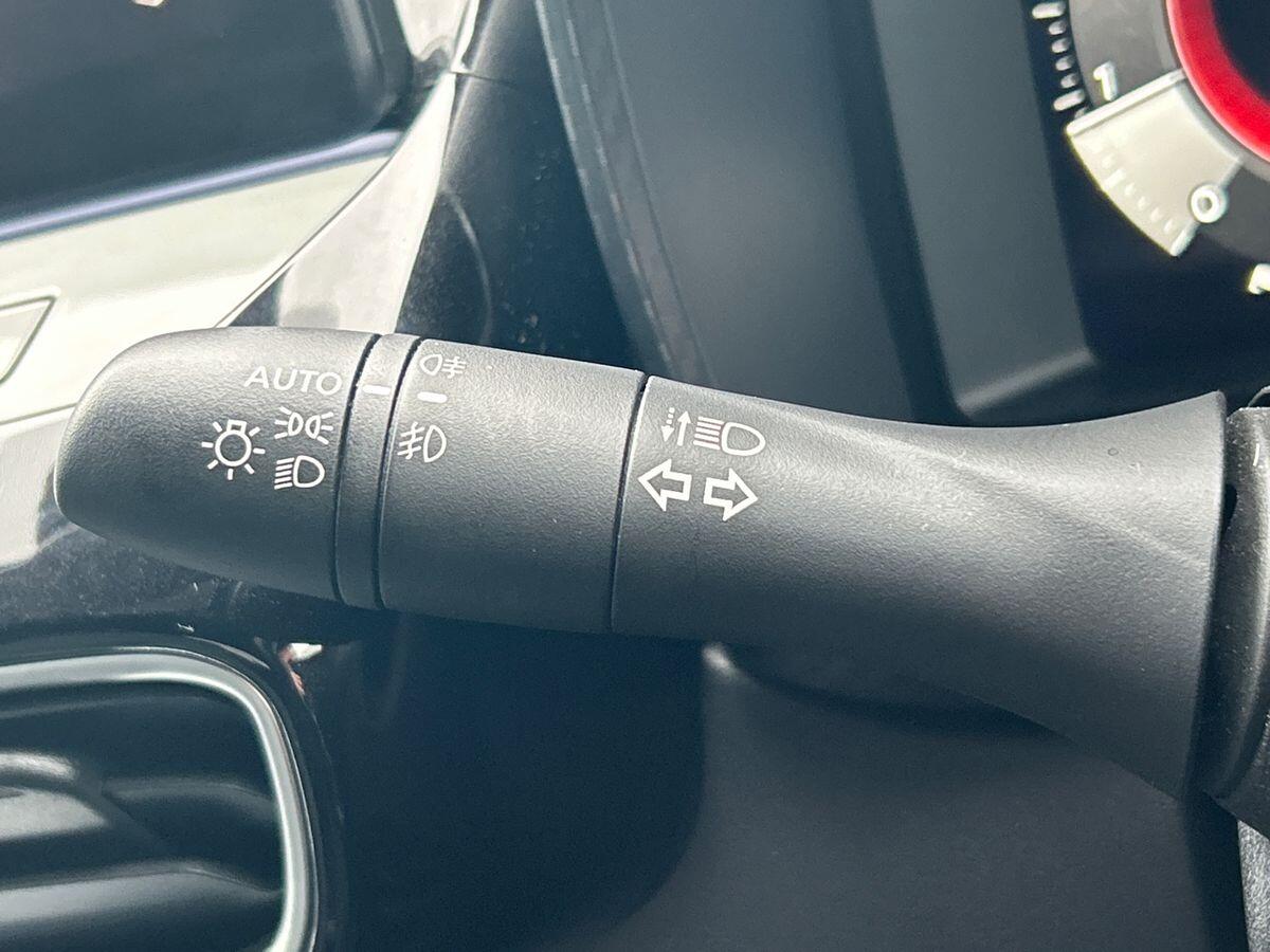 Used Nissan Juke 2024 for sale - 76320437: Photo 30