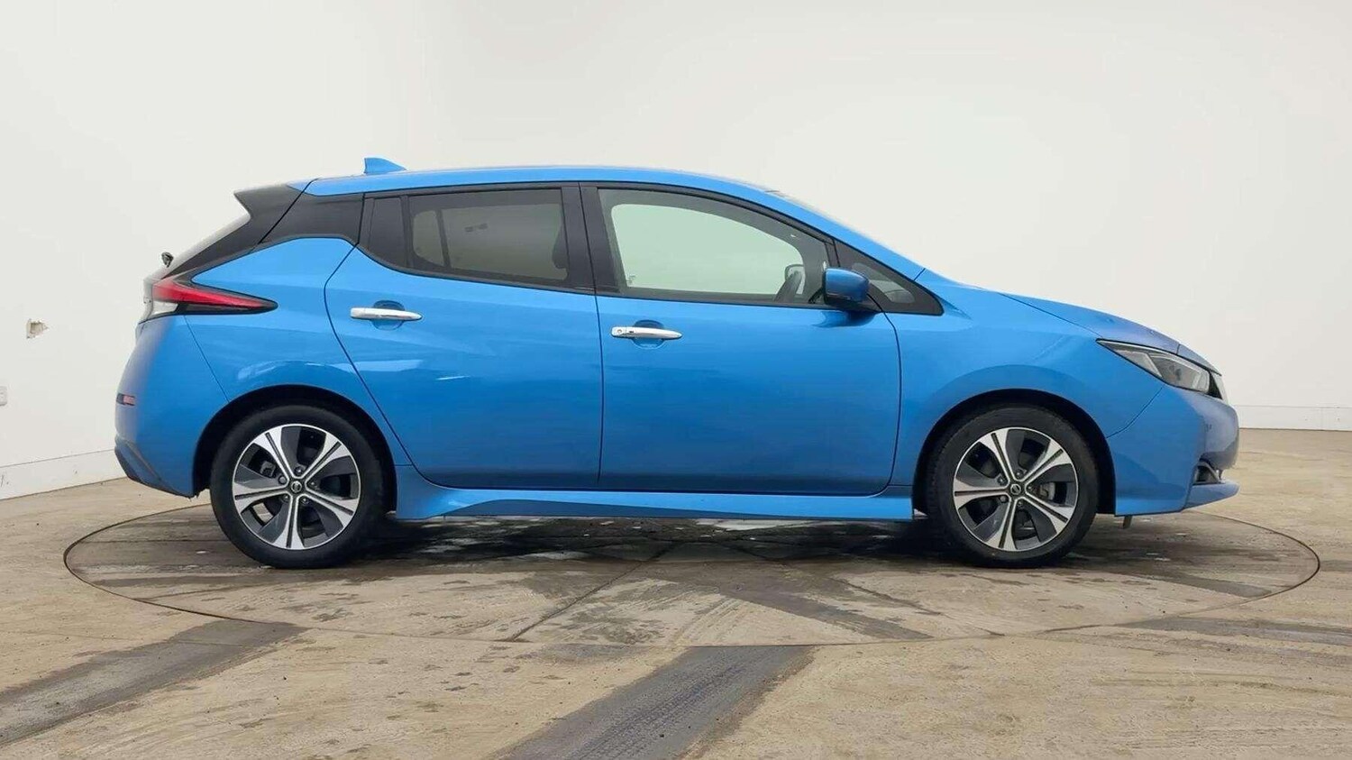 Used Nissan Leaf 2021 for sale - 77421651: Photo 6
