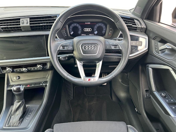 Used Audi Q3 2022 for sale - 76143853: Photo 19
