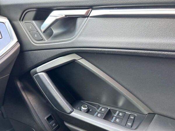 Used Audi Q3 2022 for sale - 76143853: Photo 46