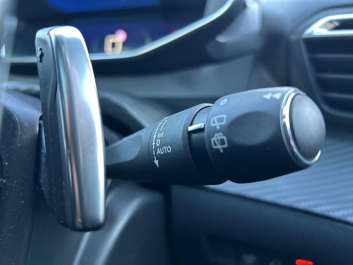 Used Peugeot 2008 2021 for sale - 76610889: Photo 32