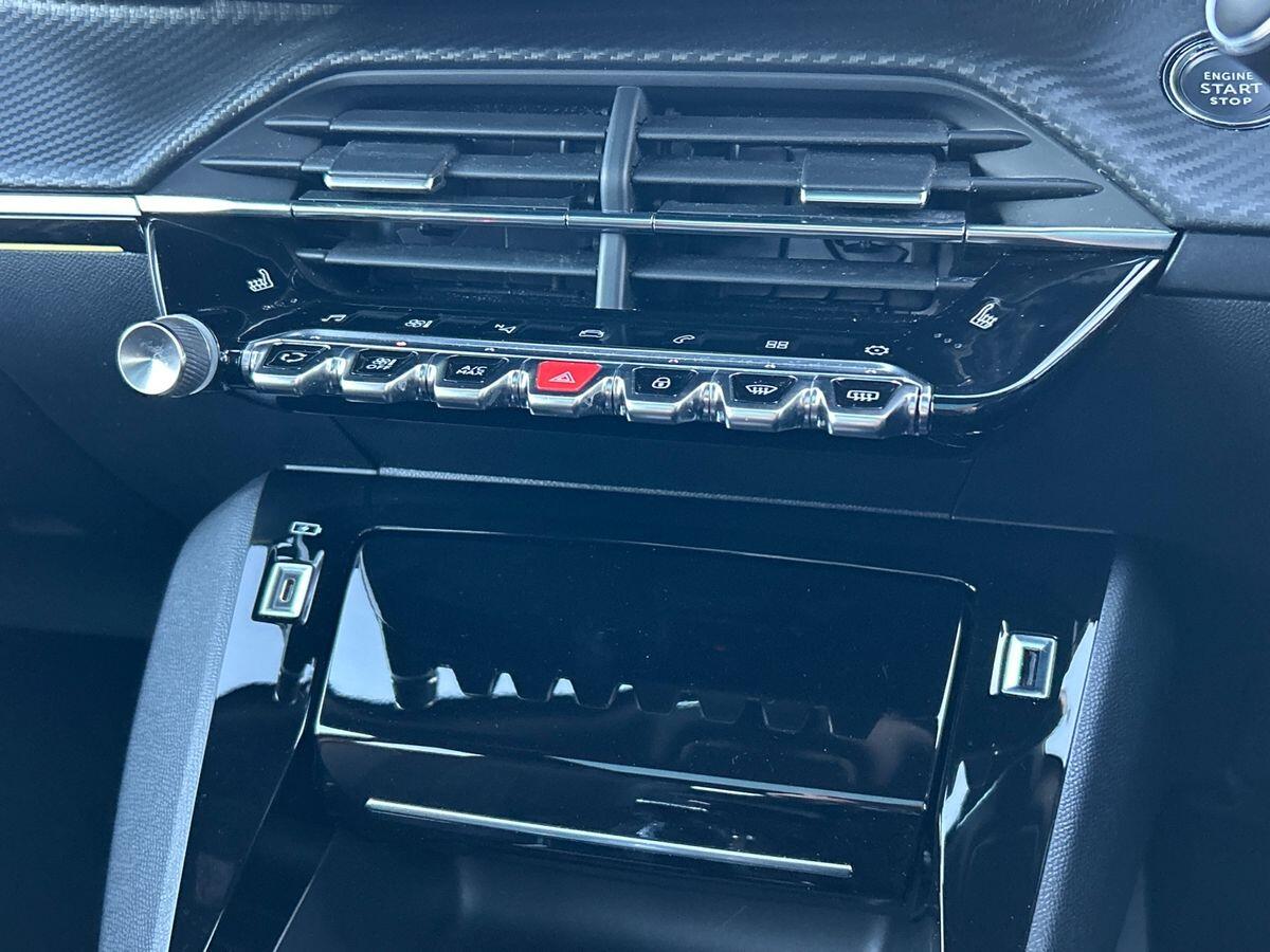 Used Peugeot 2008 2021 for sale - 76610889: Photo 39