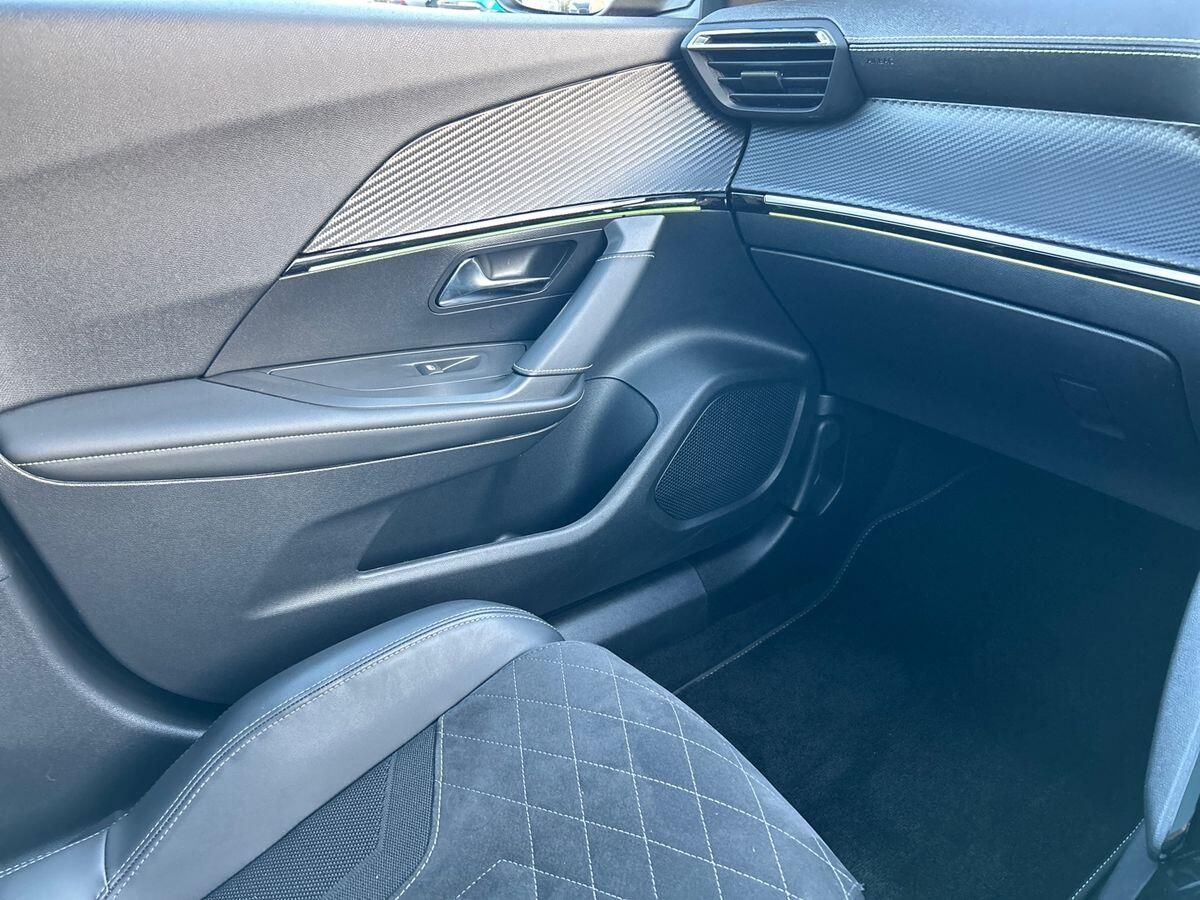 Used Peugeot 2008 2021 for sale - 76610889: Photo 45