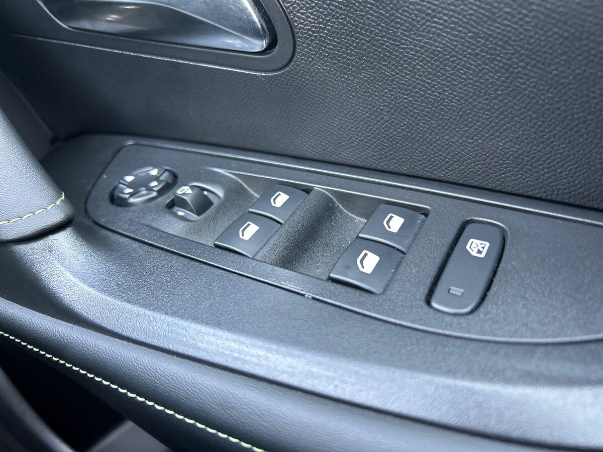 Used Peugeot 2008 2023 for sale - 77199656: Photo 45