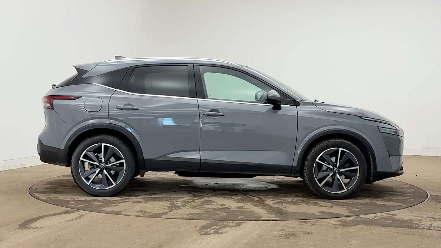 Used Nissan Qashqai 2022 for sale - 77615885: Photo 5