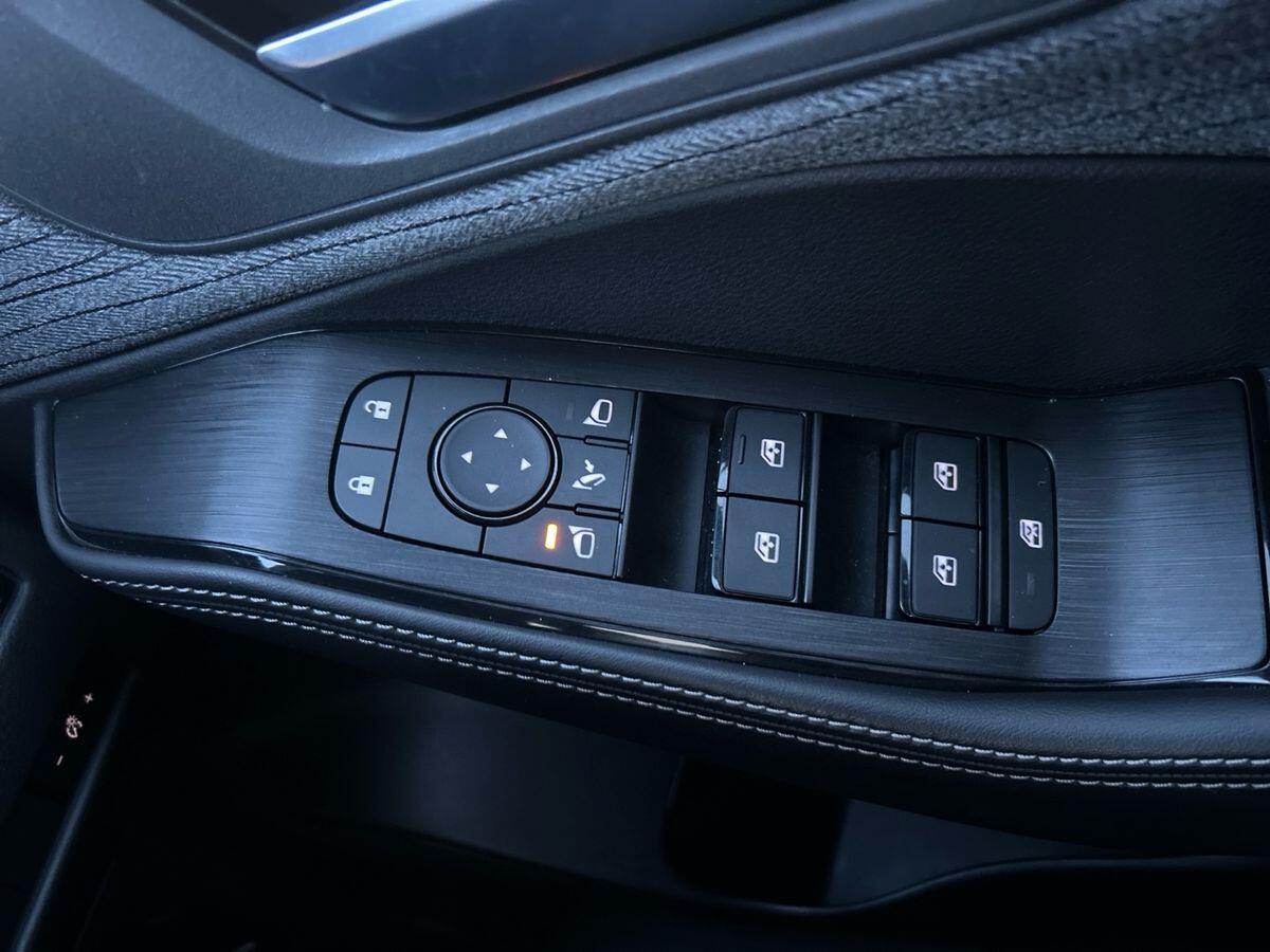 Used Nissan X-Trail 2023 for sale - 77590834: Photo 40