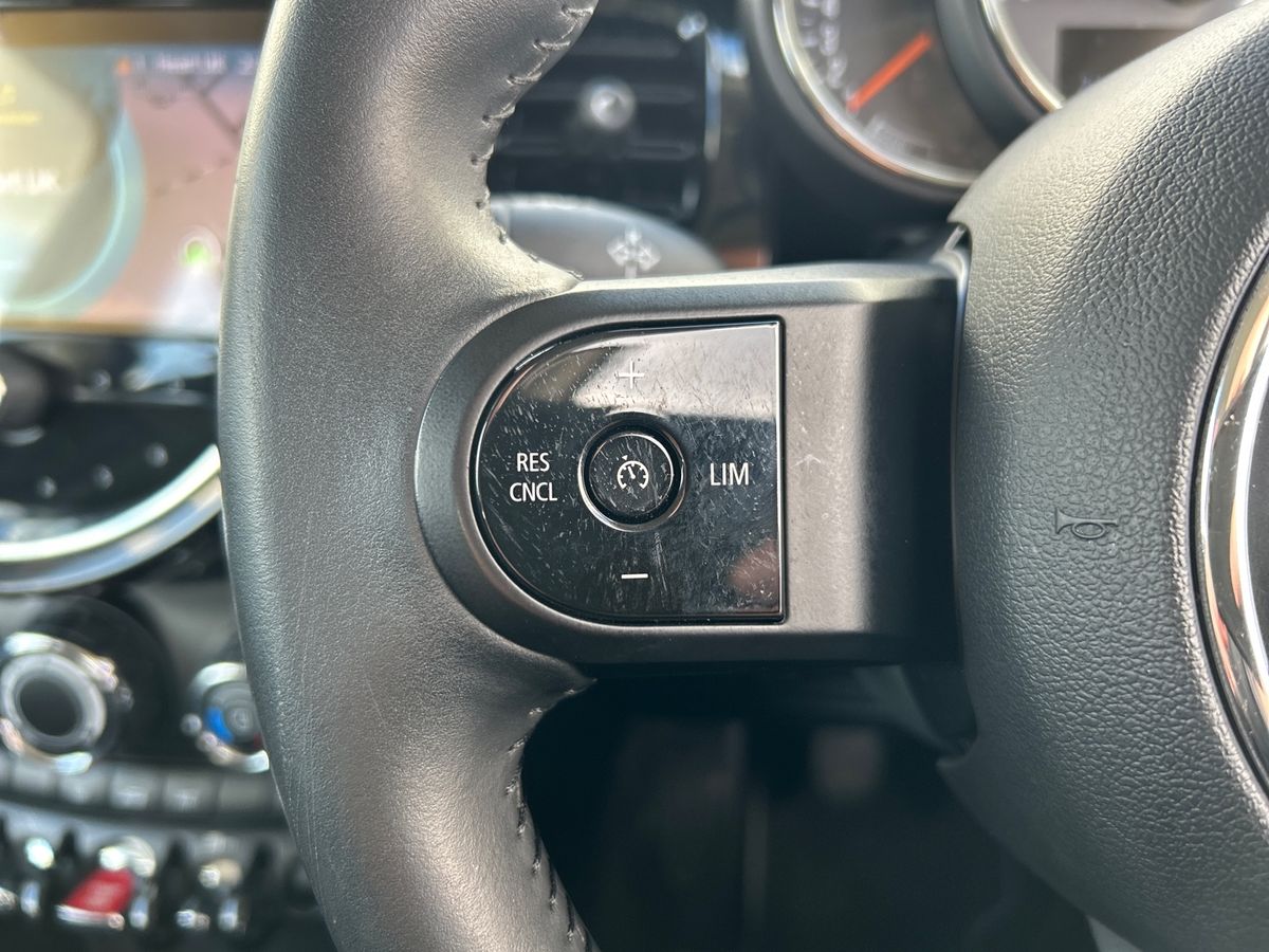 Used MINI Hatch 2022 for sale - 78121091: Photo 29