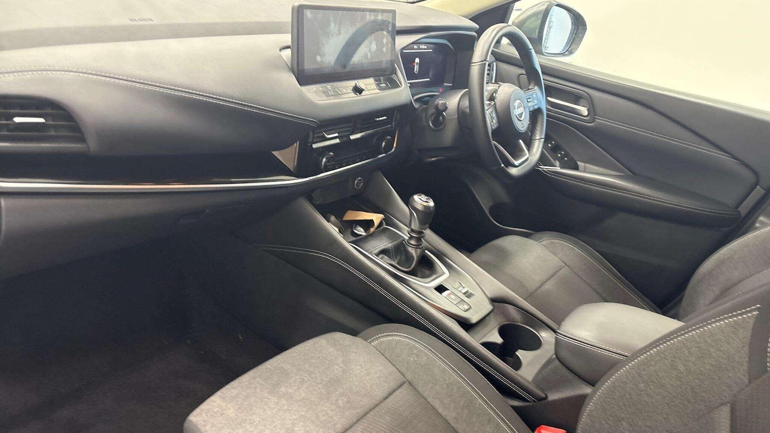 Used Nissan Qashqai 2022 for sale - 77012094: Photo 2