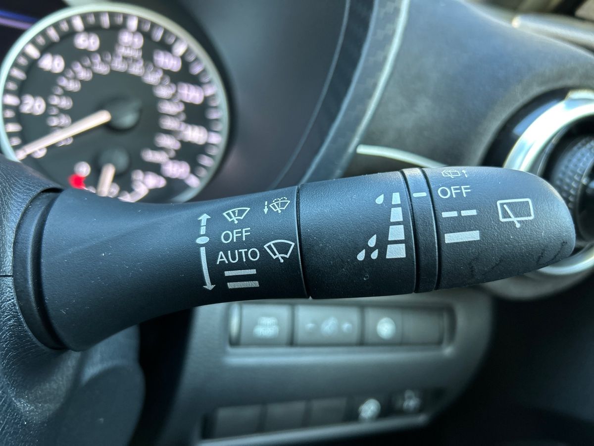 Used Nissan Juke 2021 for sale - 76789610: Photo 32