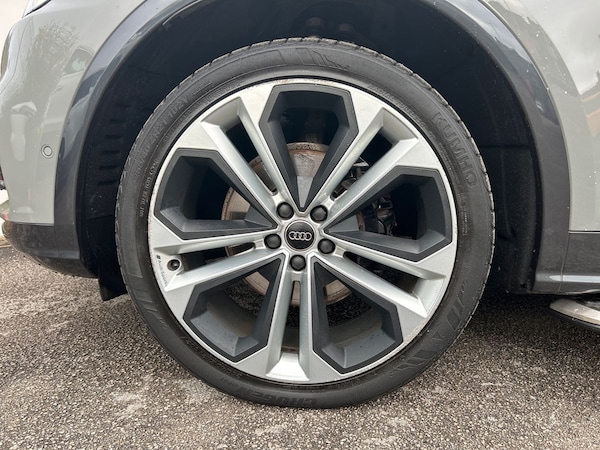 Used Audi Q5 2020 for sale - 76324036: Photo 10