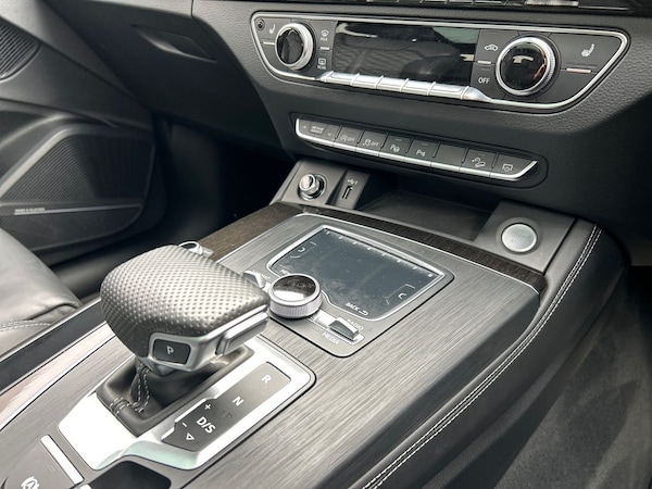 Used Audi Q5 2020 for sale - 76324036: Photo 38
