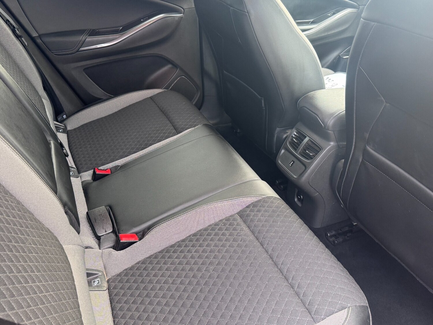 Used Vauxhall Grandland X 2020 for sale - 76203592: Photo 8