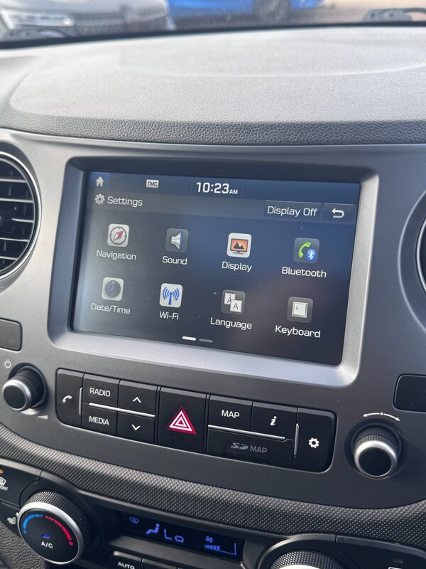 Used Hyundai i10 2019 for sale - 76203814: Photo 10