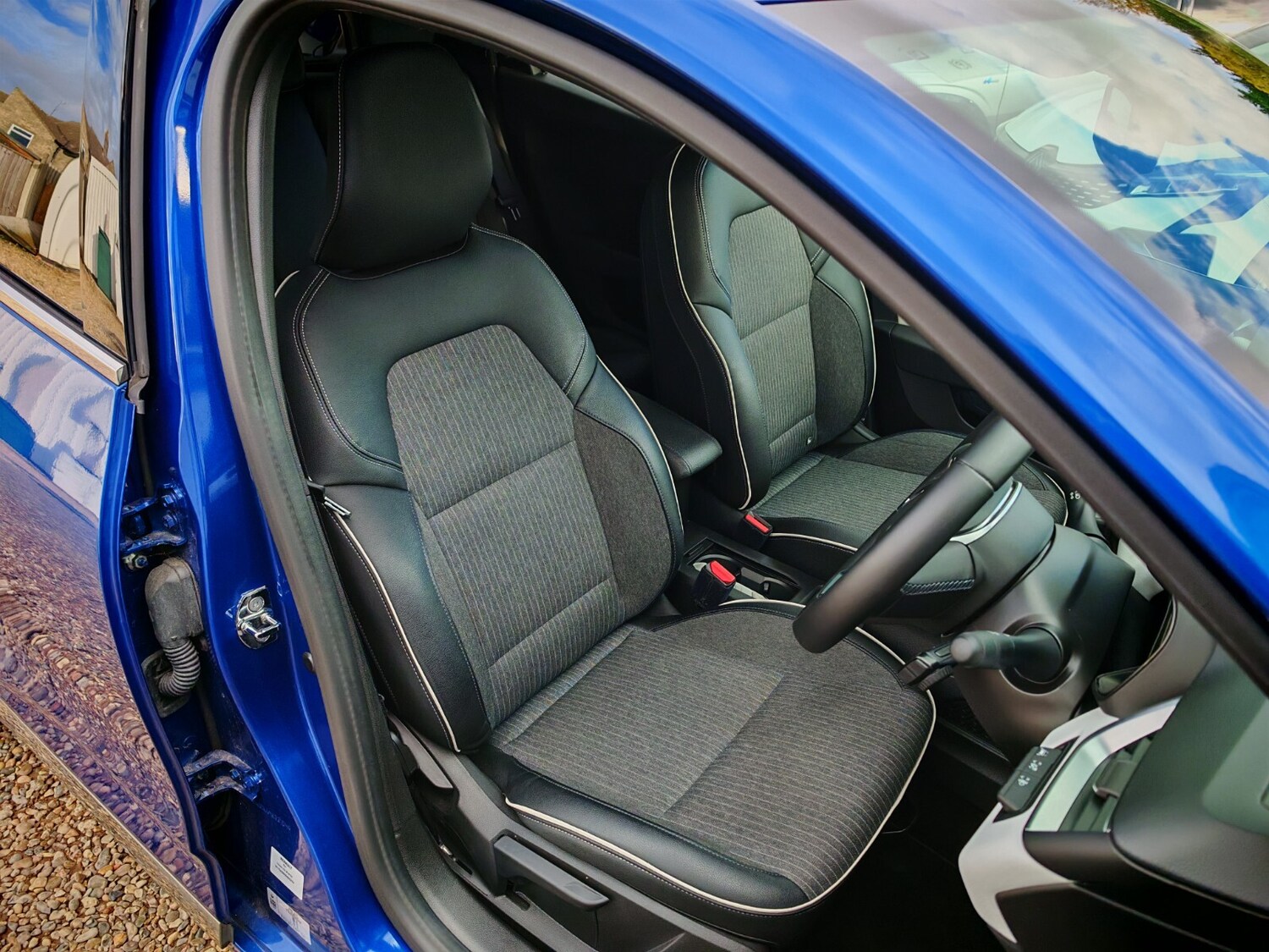 Used Renault Clio 2022 for sale - 76609580: Photo 16