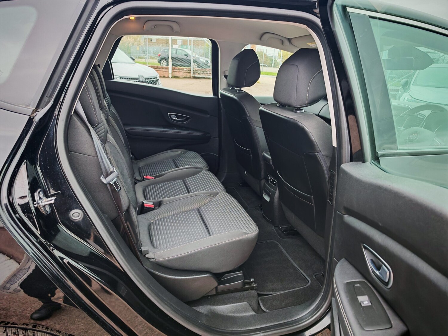 Used Renault Scenic 2019 for sale - 76241703: Photo 9