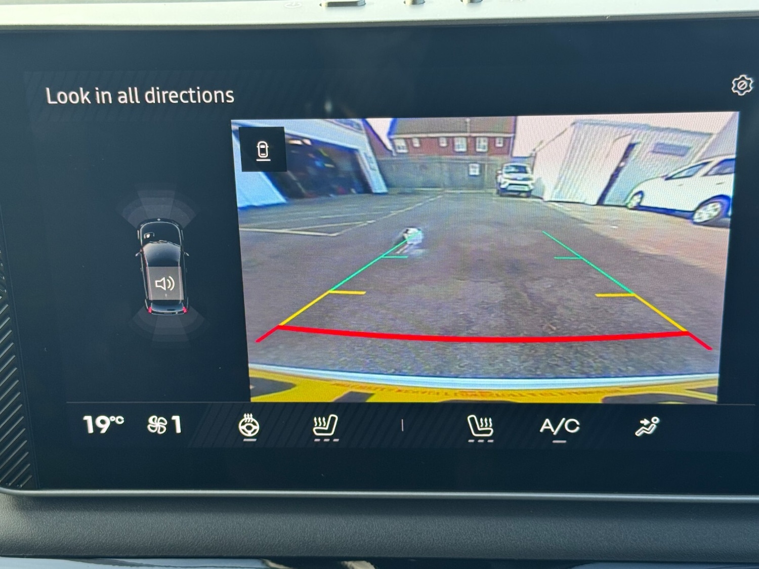 Used Renault 5 2025 for sale - 76415193: Photo 10