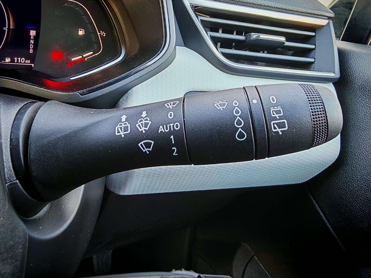 Used Renault Clio 2023 for sale - 76869845: Photo 20