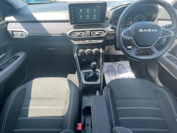 Used Dacia Sandero 2023 for sale - 77285634: Photo