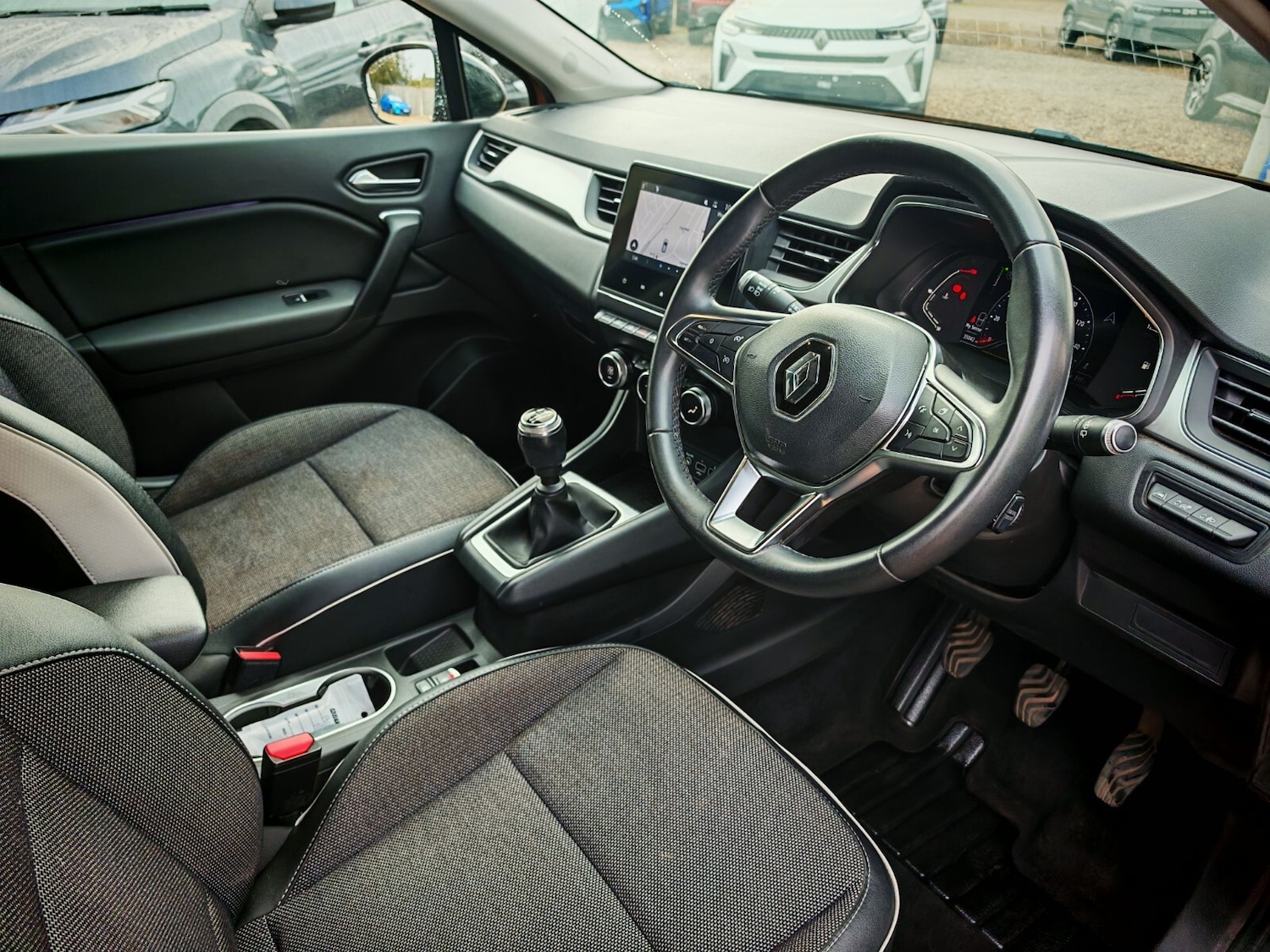 Used Renault Captur 2021 for sale - 76475141: Photo 12