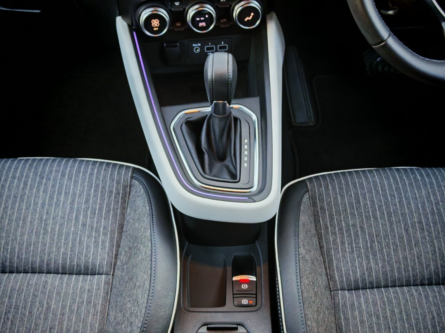 Used Renault Clio 2023 for sale - 76203754: Photo 14