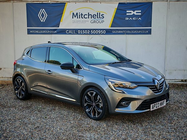 Used Renault Clio 2023 for sale - 76203754: Photo 2