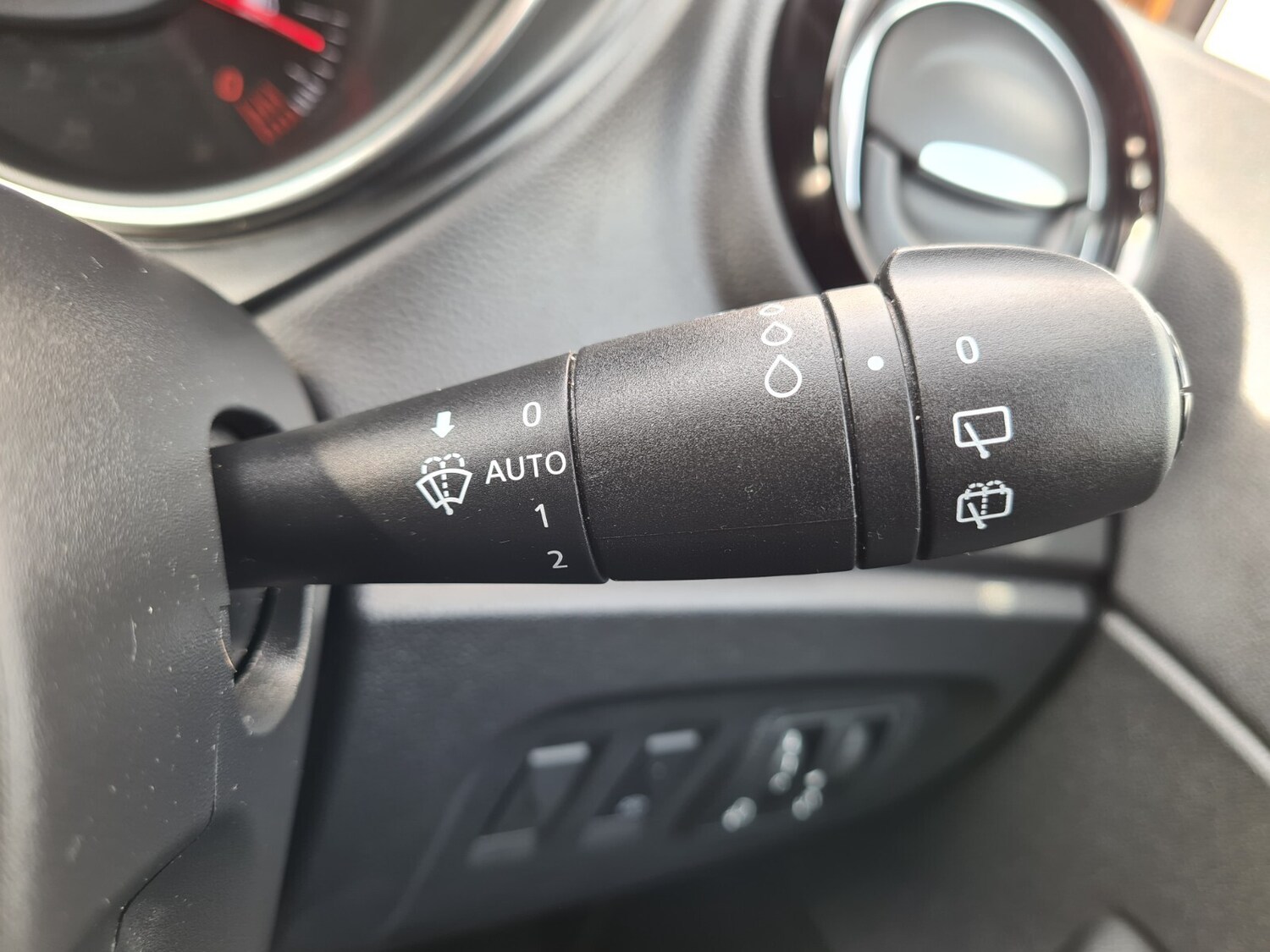 Used Renault Captur 2020 for sale - 77685800: Photo 14