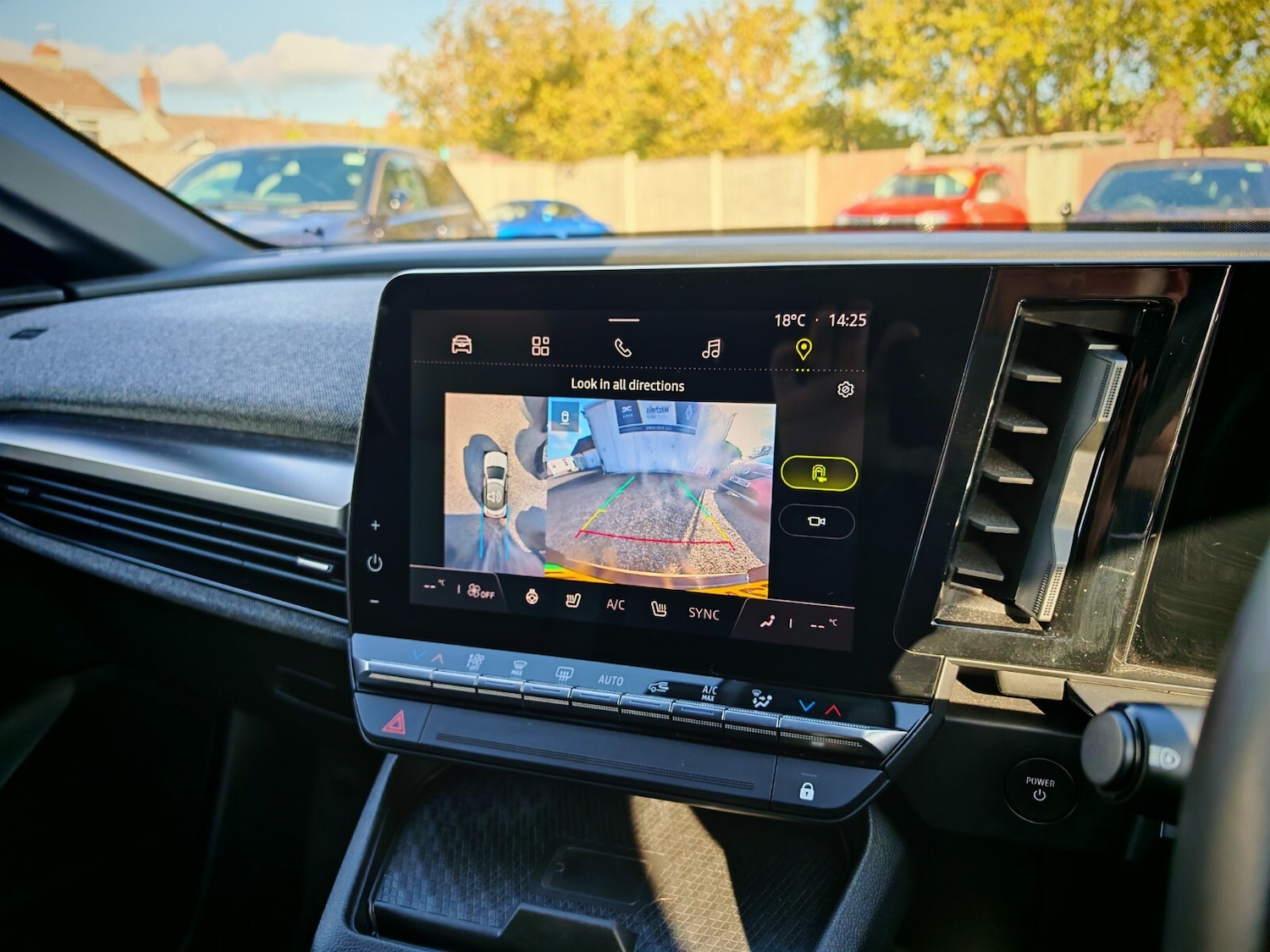 Used Renault Megane E Tech 2023 for sale - 76869363: Photo 21