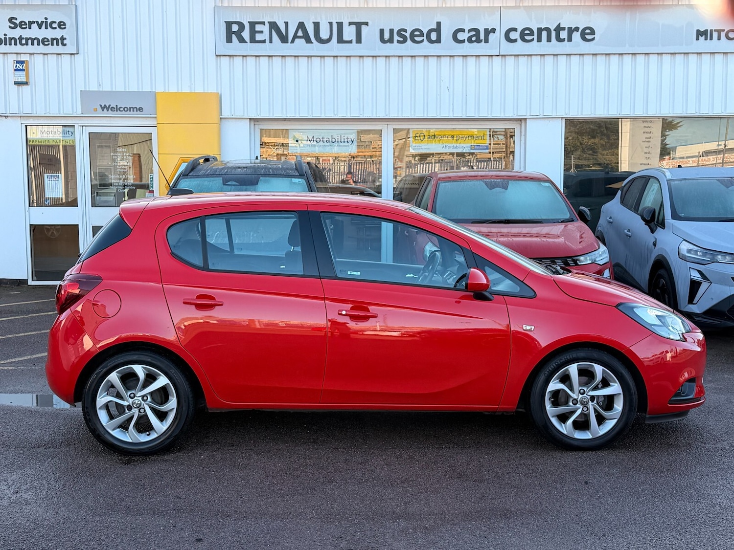 Used Vauxhall Corsa 2018 for sale - 76875018: Photo 2