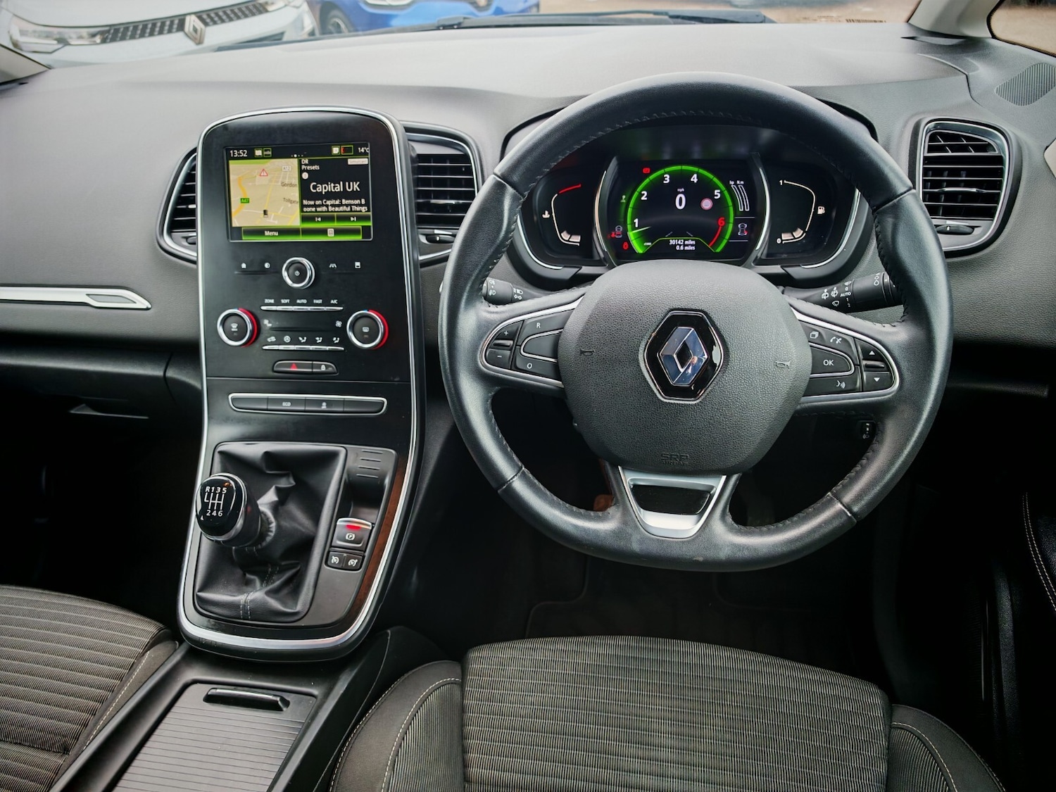 Used Renault Scenic 2019 for sale - 76869822: Photo 12