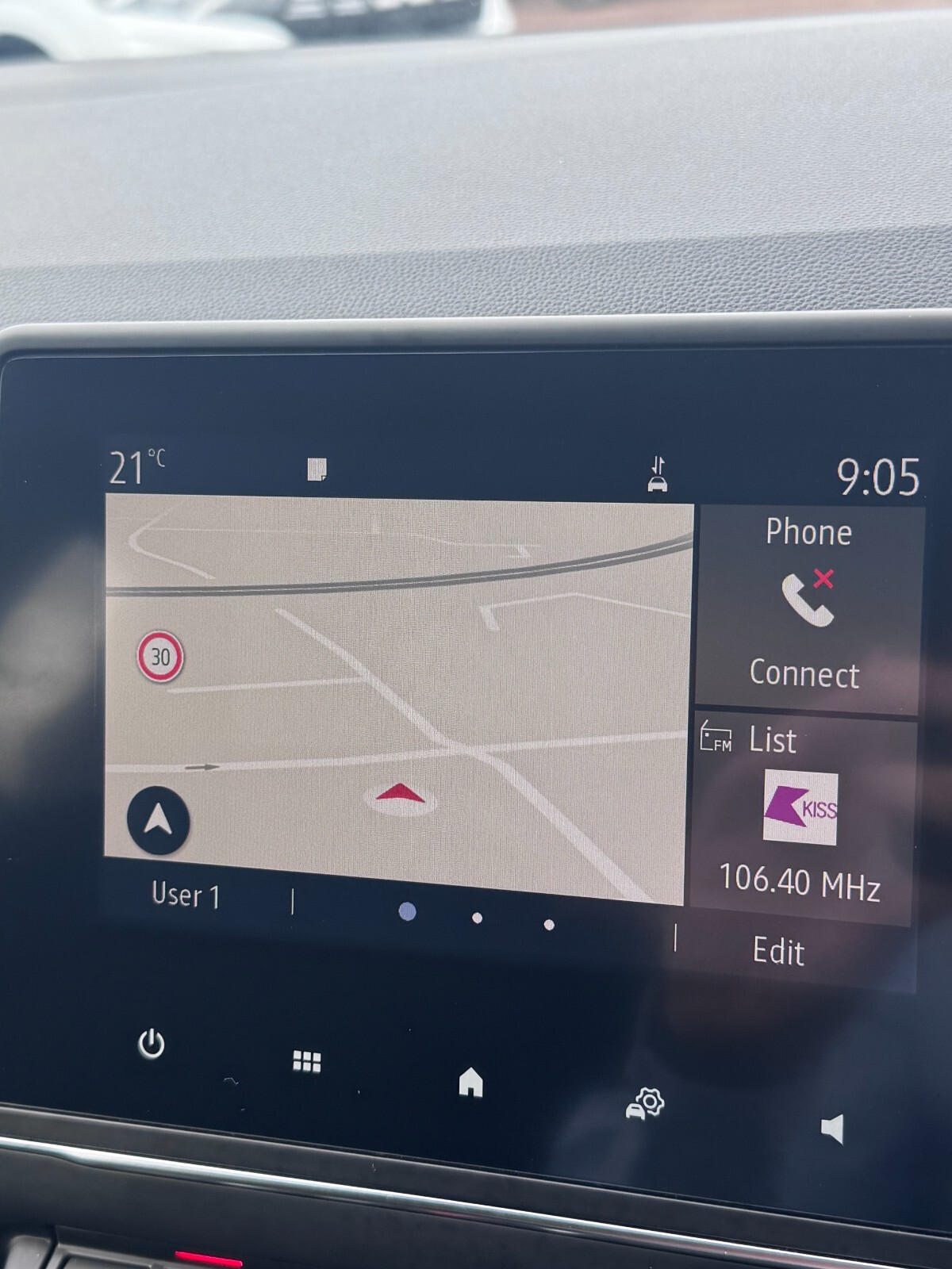 Used Renault Clio 2020 for sale - 76868808: Photo 13