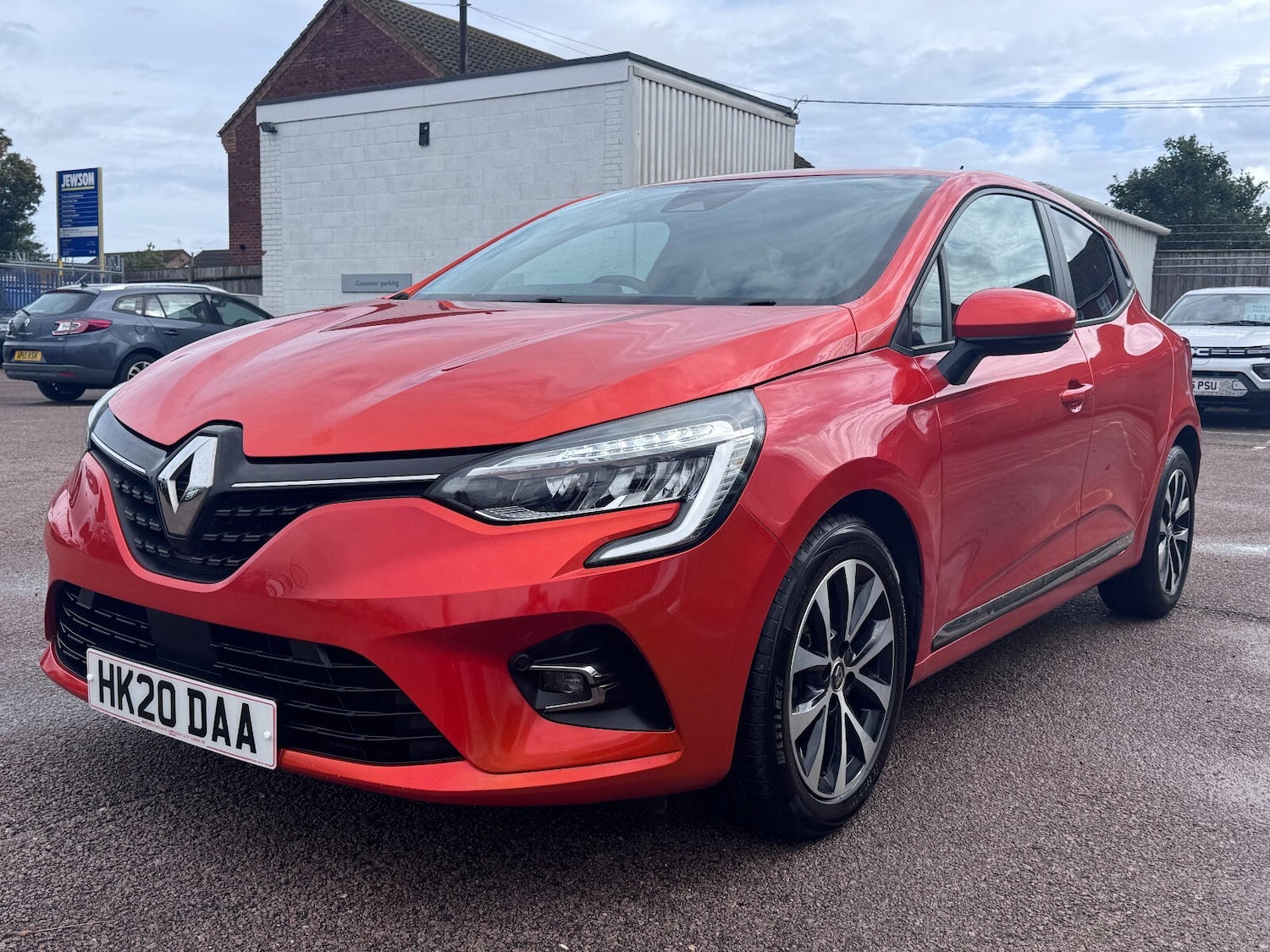 Used Renault Clio 2020 for sale - 76868808: Photo 21