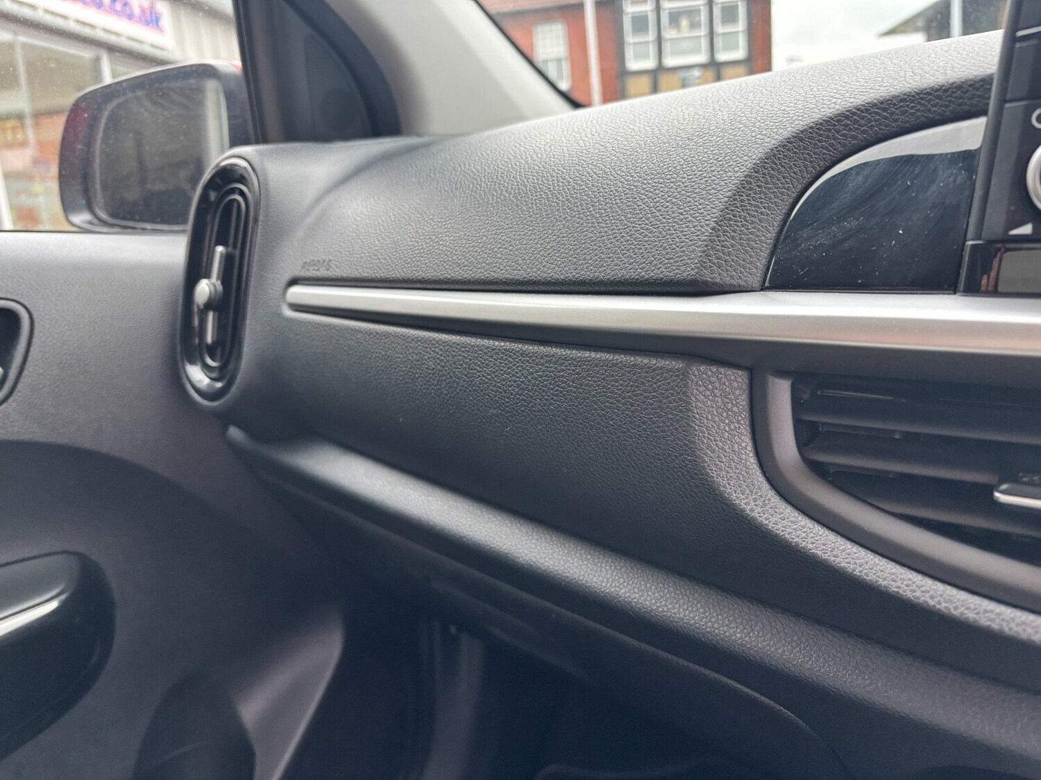 Used Kia Picanto 2020 for sale - 76221685: Photo 27