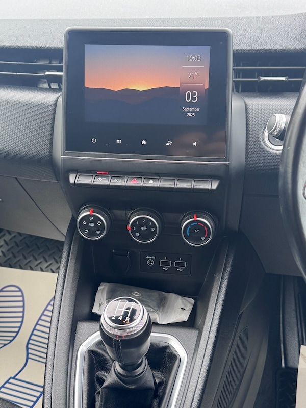 Used Renault Clio 2020 for sale - 76203793: Photo 14