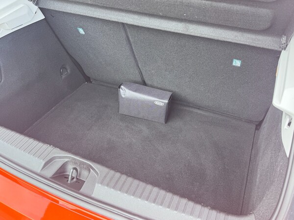 Used Renault Clio 2020 for sale - 76203793: Photo 19