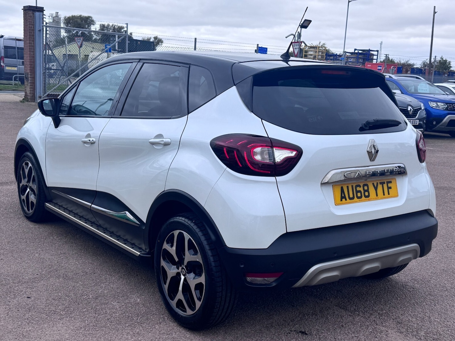 Used Renault Captur 2018 for sale - 76203588: Photo 15