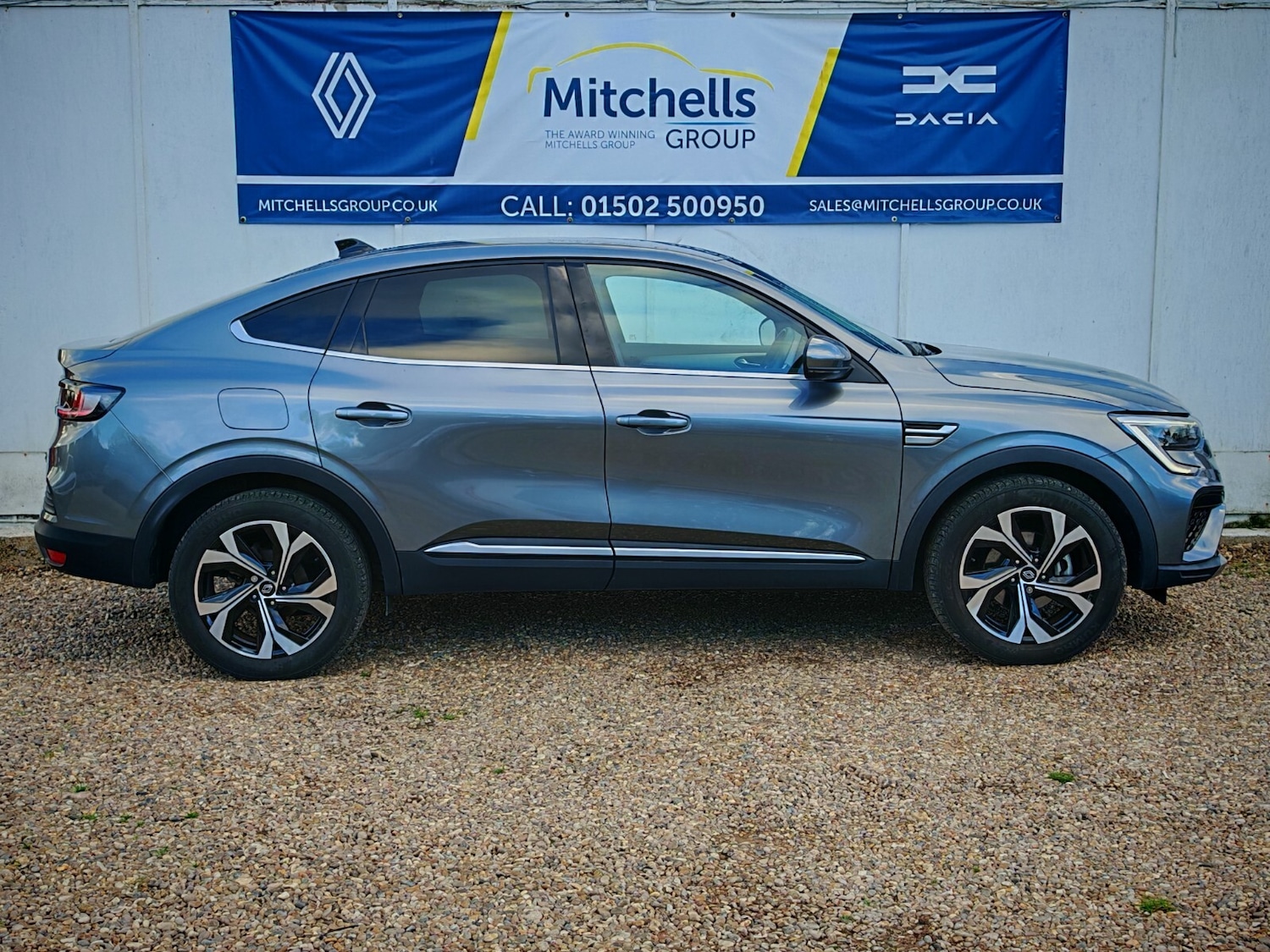 Used Renault Arkana 2023 for sale - 76350910: Photo 3