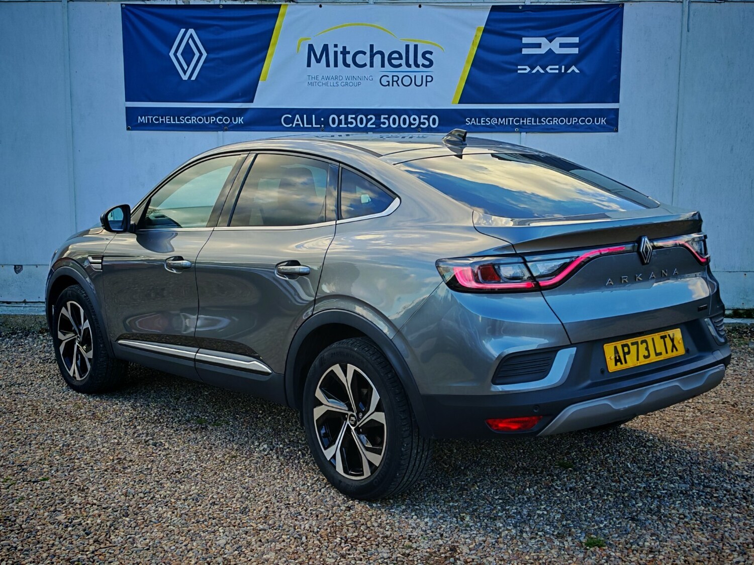 Used Renault Arkana 2023 for sale - 76350910: Photo 4