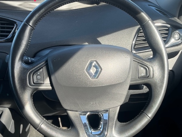 Used Renault Scenic 2015 for sale - 76289955: Photo 22